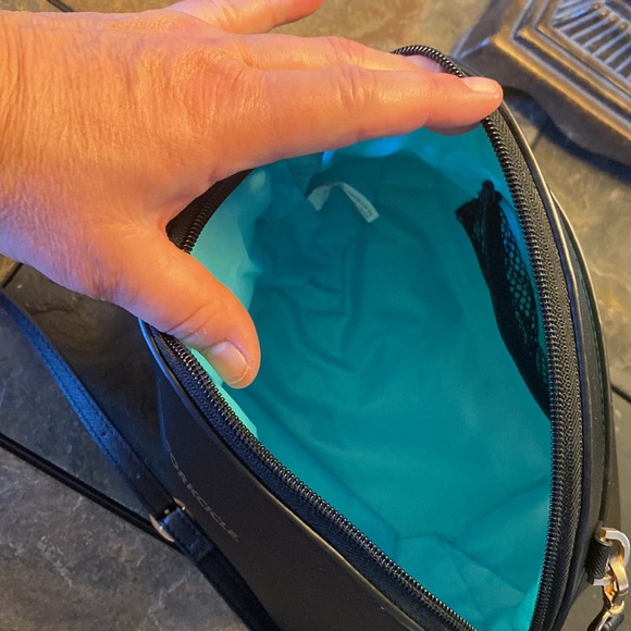 Corkcicle Bags Corkcicle Adair Black Insulated Cross Body Lunch Bag